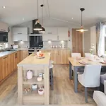 Platinum Caravan Tatil parkı *