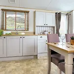 Platinum Caravan *