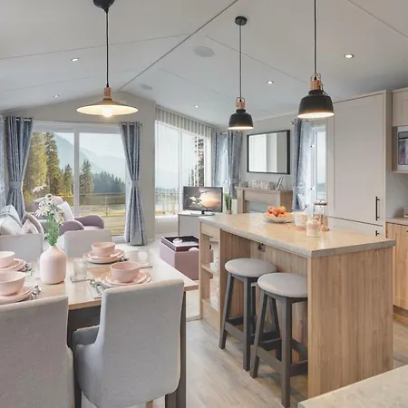 Platinum Caravan Bothel